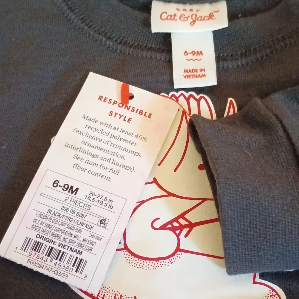 Cat & Jack 6-9M Black Red Animal Outfit Set‎ Sweatshirt Pants Long Sleeve